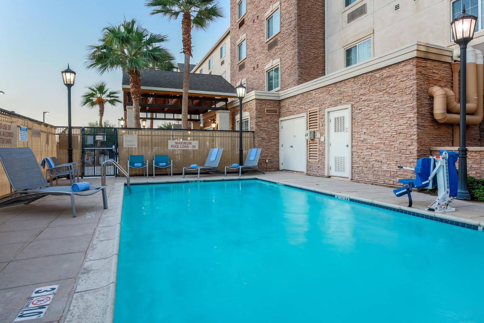 Towneplace Suites El Centro Bagian luar foto